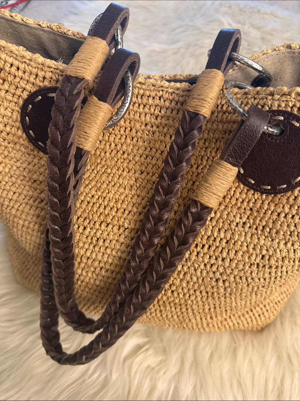 Brighton Woven Straw Tote Bag with Brown Leather and Brass Accents🔥 - Picture 6 of 16